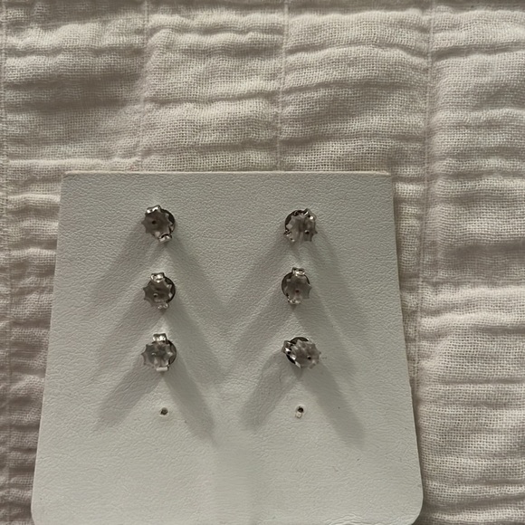 CZ diamond studs in 3 sizes! - Picture 2 of 3